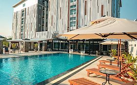 Blue Sky Residence Airport